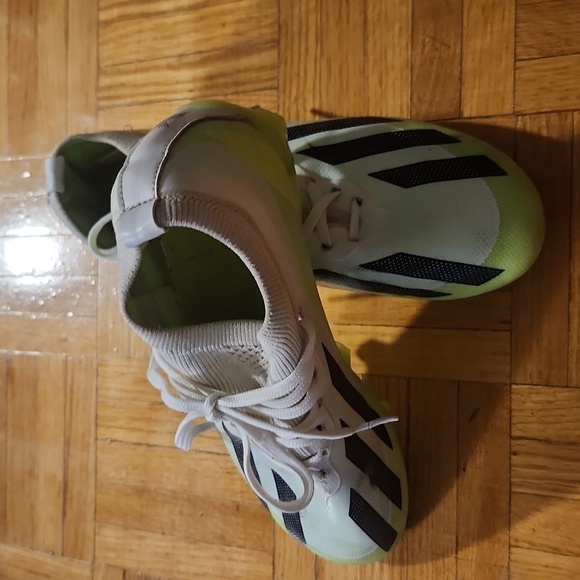 Soccer Boots - Picture 2 of 4